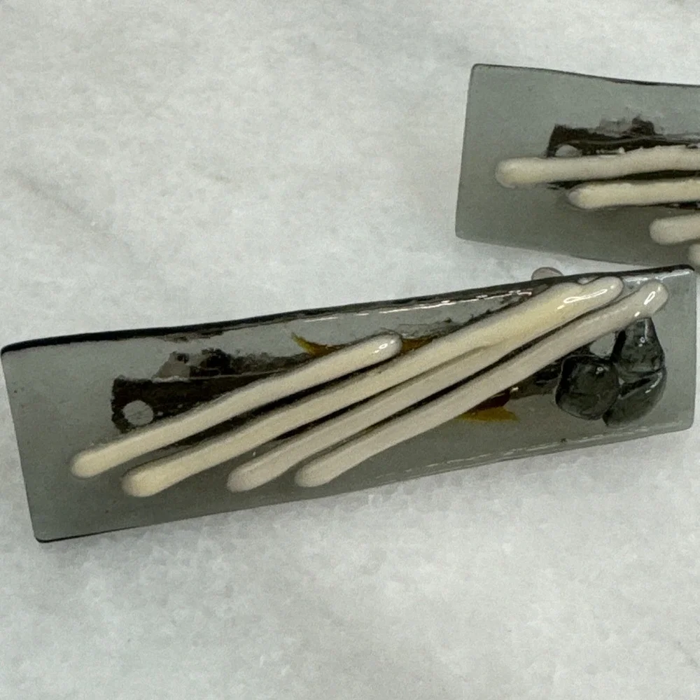 Vintage blowing glass hair clips